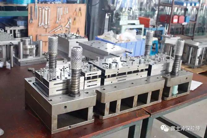 量产的冲压产品如何设计模具 从产品分析到模具交付的系统方法